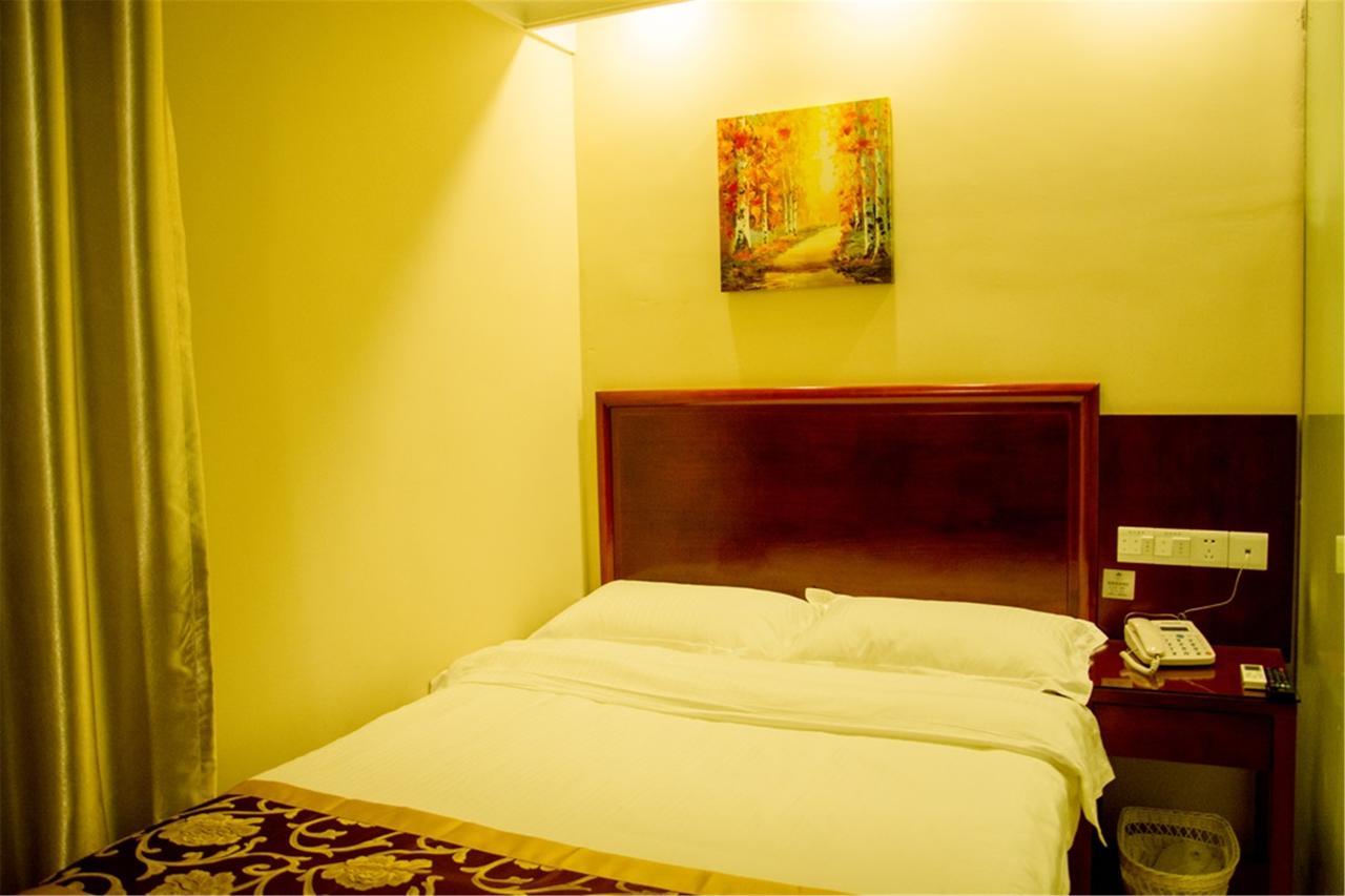 Greentree Inn Jiangsu Wuxi Jiangyin City Qingyang Town Fuqian Road Express Hotel Dış mekan fotoğraf