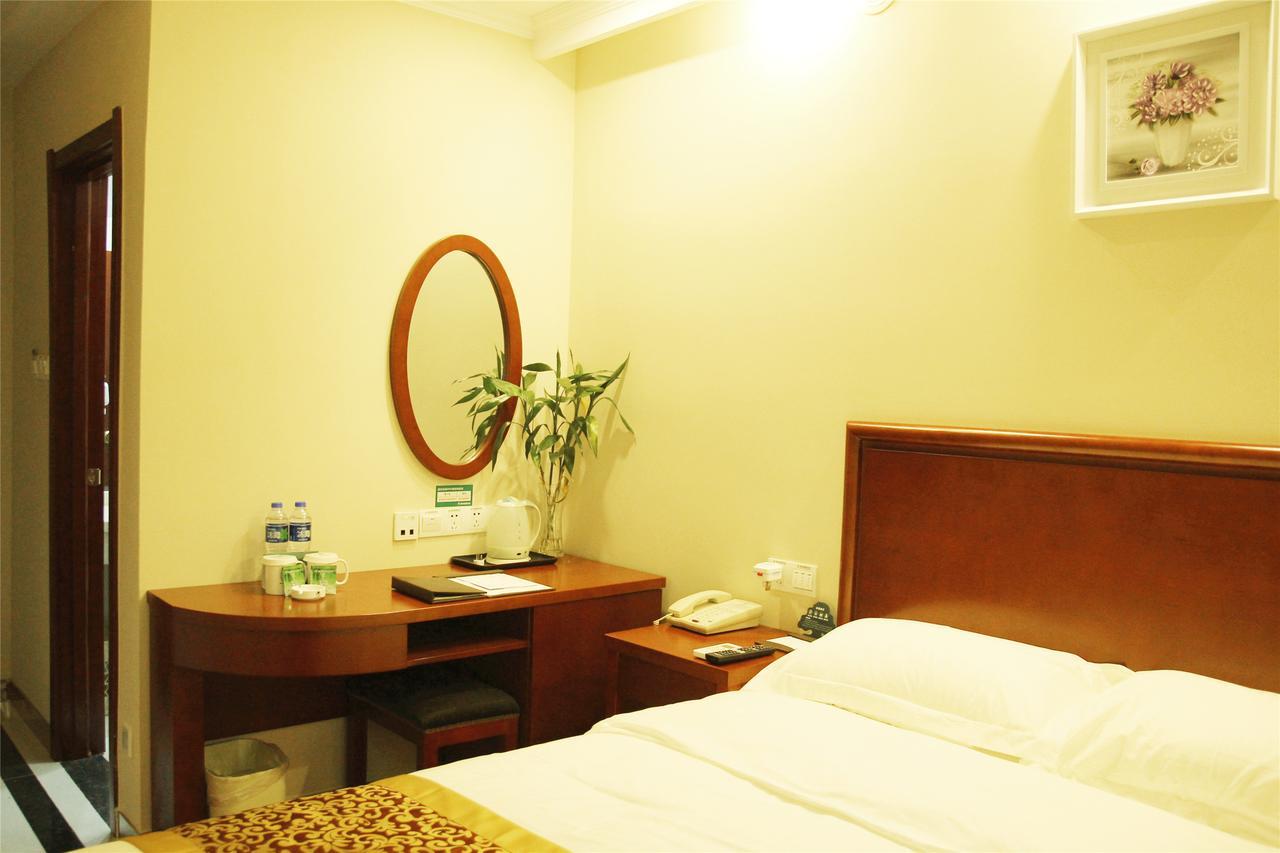 Greentree Inn Jiangsu Wuxi Jiangyin City Qingyang Town Fuqian Road Express Hotel Dış mekan fotoğraf